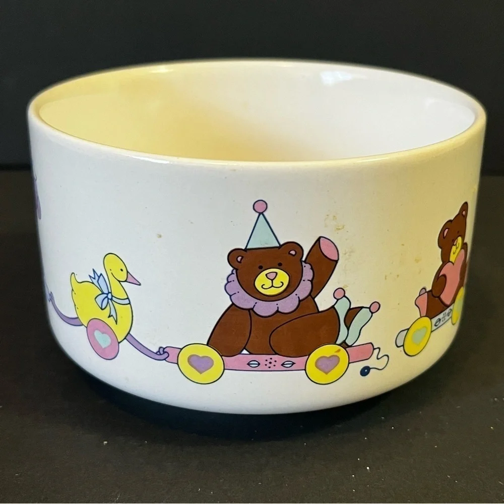 Vintage 1980s Animal Circus Train Wagon Bowl Pastel Retro Ceramic Nursery
